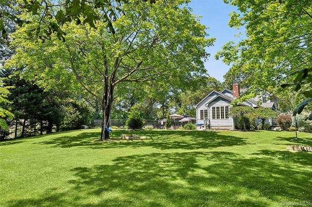 205 Pine Avenue, Southold, NY 11971