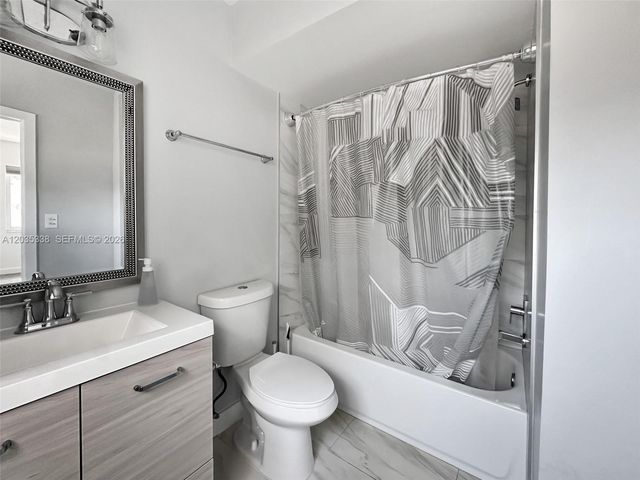 10780 NE 2nd Court A, Miami, FL 33161