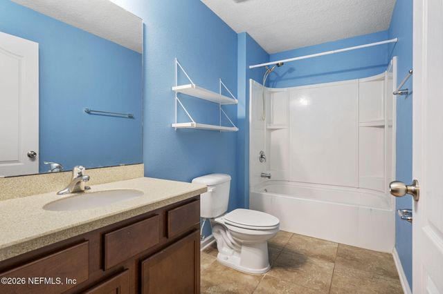 569 GLENDALE Lane, Orange Park, FL 32065