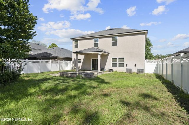 569 GLENDALE Lane, Orange Park, FL 32065