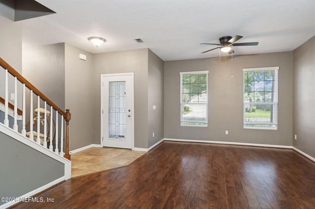 569 GLENDALE Lane, Orange Park, FL 32065