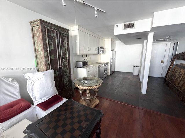 555 NE 15th St PH-F, Miami, FL 33132