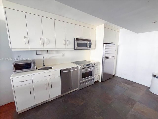 555 NE 15th St PH-F, Miami, FL 33132