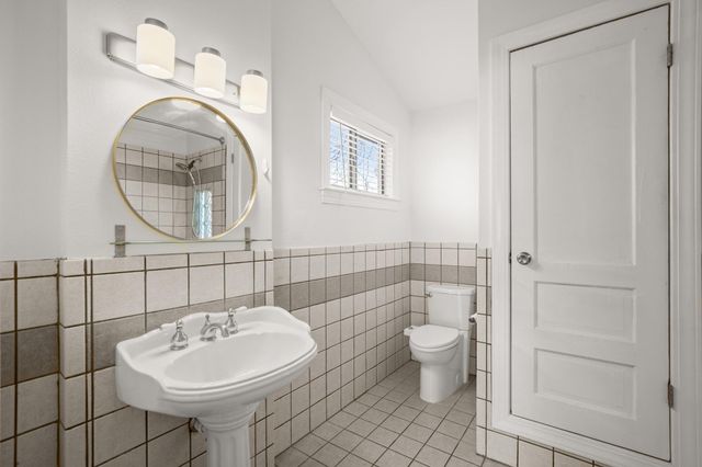 2209 S 3rd ST, Austin, TX 78704