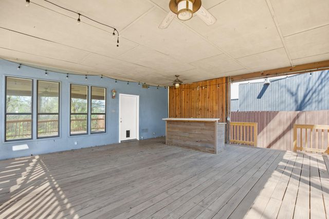 2209 S 3rd ST, Austin, TX 78704