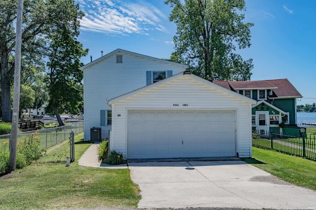 9380 E 430 S, Wolcottville, IN 46795