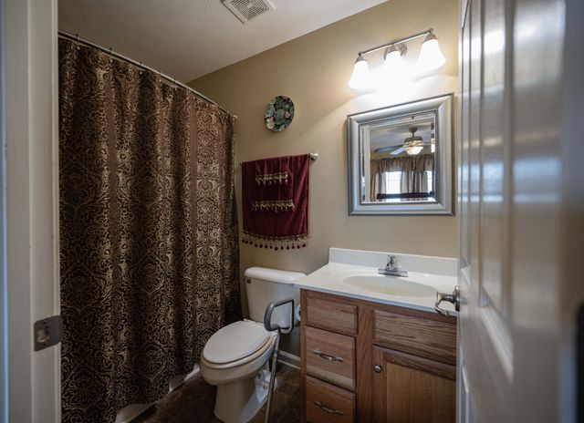 42 Auburn Hills Dr, Woodbury, TN 37190