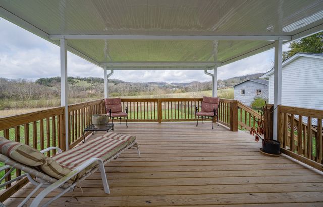 42 Auburn Hills Dr, Woodbury, TN 37190