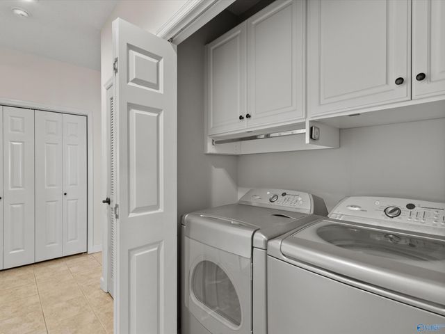 12100 Two Rivers Drive C1, Athens, AL 35611