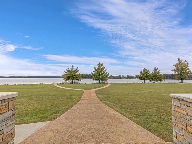 12100 Two Rivers Drive C1, Athens, AL 35611