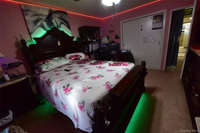 87-50 204 Street A68, Hollis, NY 11423