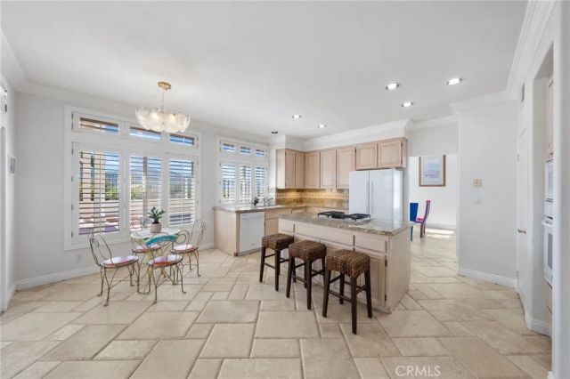 45703 Calle Ayora, Temecula, CA 92592