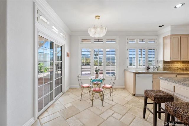 45703 Calle Ayora, Temecula, CA 92592