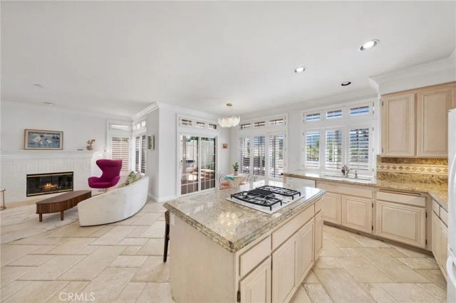 45703 Calle Ayora, Temecula, CA 92592