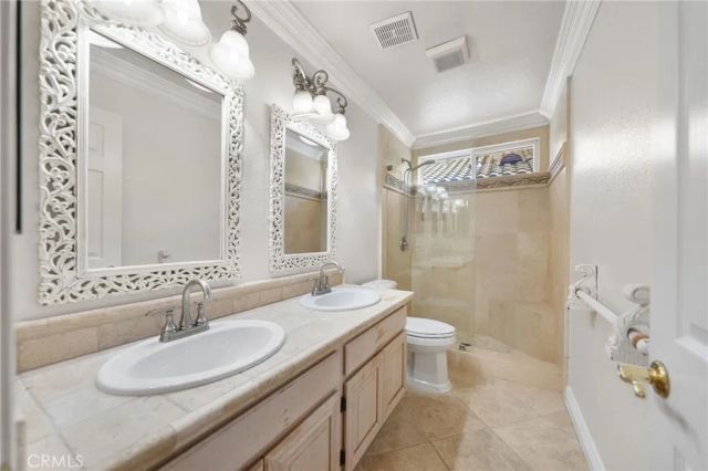 45703 Calle Ayora, Temecula, CA 92592