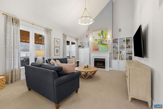 1782 SHELBOURN LN, Keswick, VA 22947