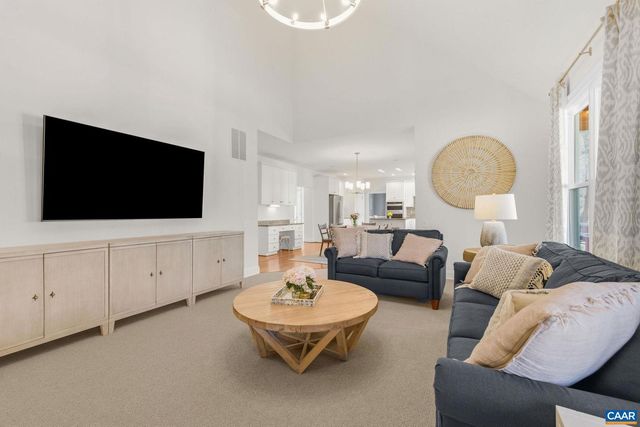 1782 SHELBOURN LN, Keswick, VA 22947