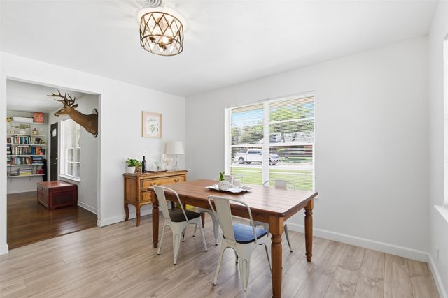 6565 Ascot Lane, Dallas, TX 75214