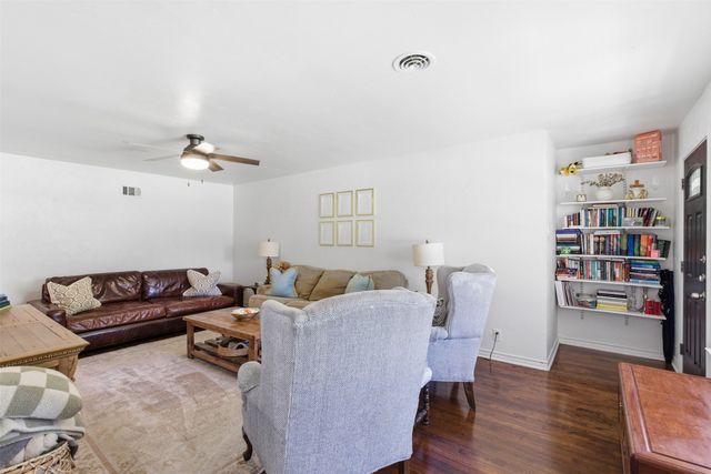 6565 Ascot Lane, Dallas, TX 75214