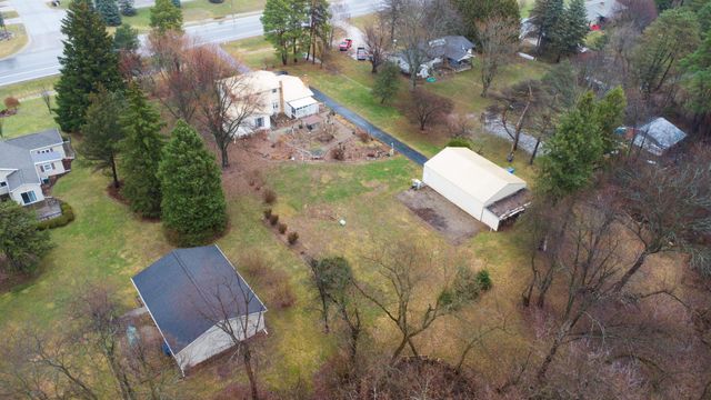 1371 W Vienna Road, Vienna Twp, MI 48420