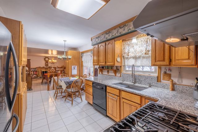 1371 W Vienna Road, Vienna Twp, MI 48420