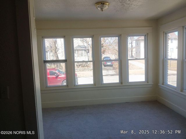 811 Collins Street, Toledo, OH 43610