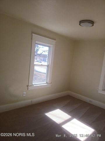 811 Collins Street, Toledo, OH 43610