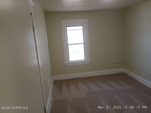 811 Collins Street, Toledo, OH 43610