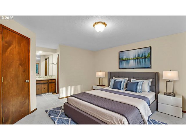 16318 Ne FARGO St, Portland, OR 97230