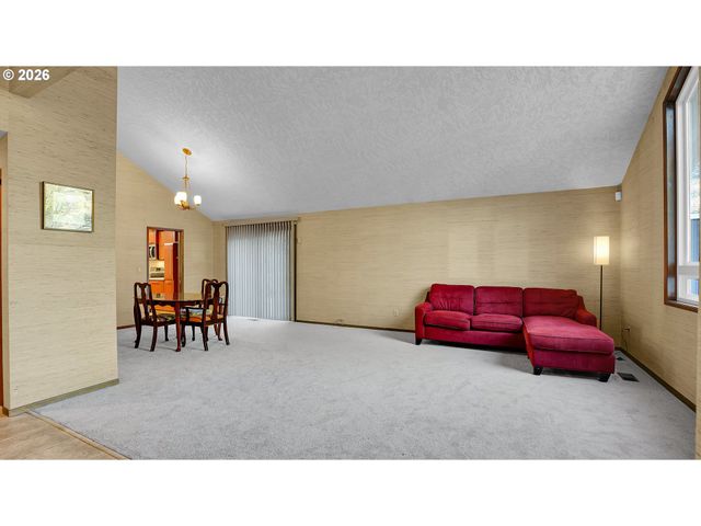 16318 Ne FARGO St, Portland, OR 97230