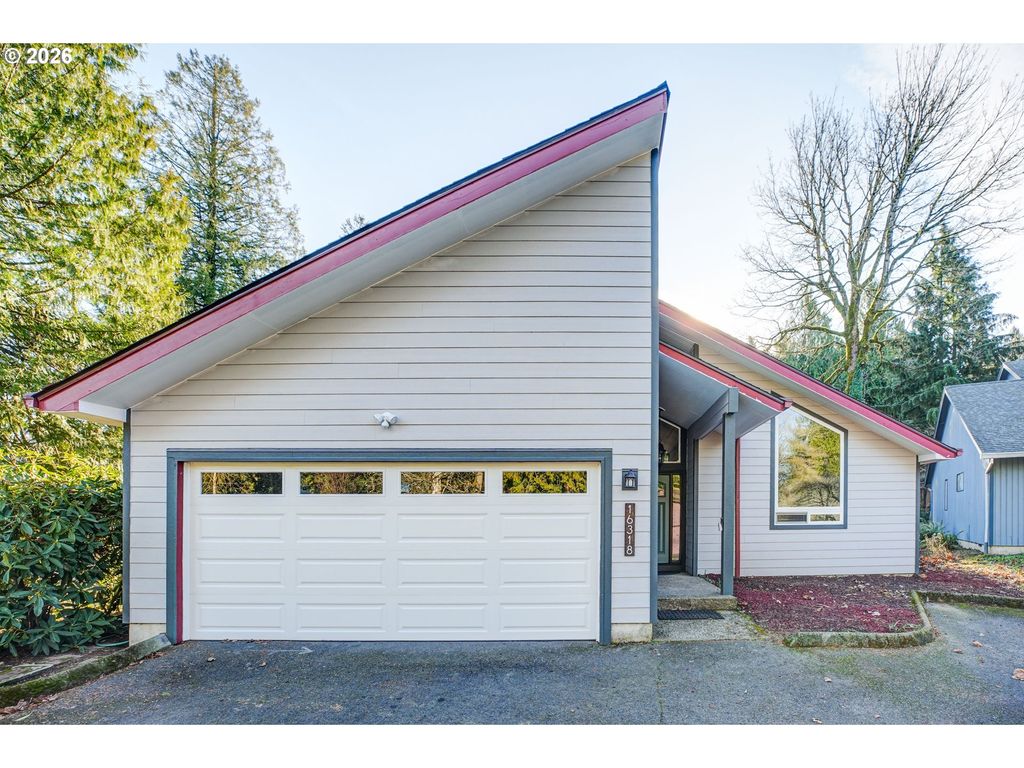 16318 Ne FARGO St, Portland, OR 97230