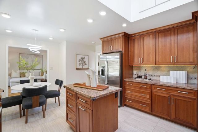 1315 Bright Oaks Court, Los Altos, CA 94024