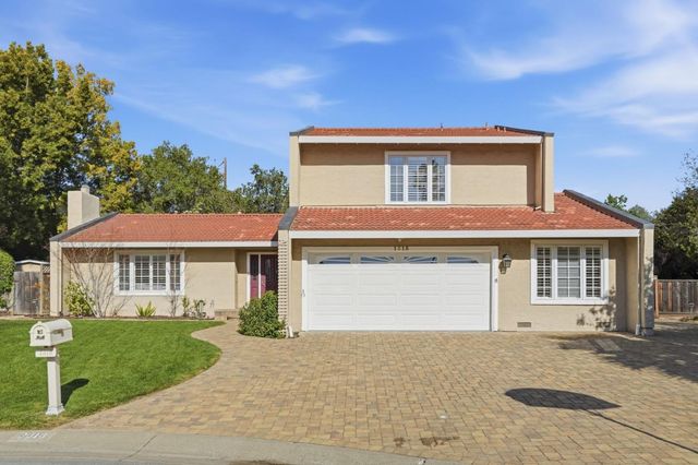 1315 Bright Oaks Court, Los Altos, CA 94024