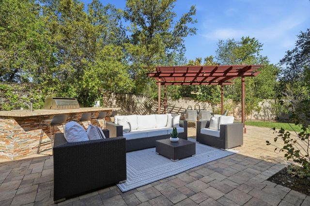 1315 Bright Oaks Court, Los Altos, CA 94024