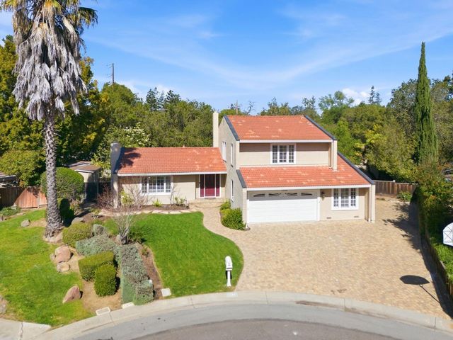 1315 Bright Oaks Court, Los Altos, CA 94024