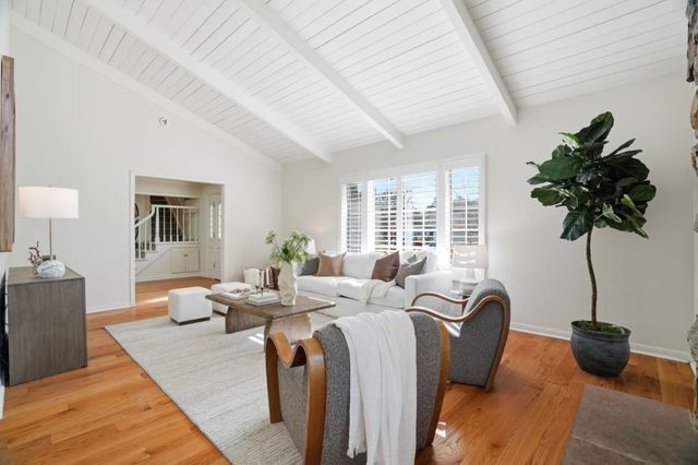 1315 Bright Oaks Court, Los Altos, CA 94024