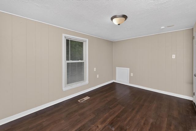 1718 Nichols Road, Little Rock, AR 72205