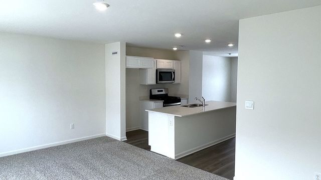 6500 Linden Trail D, Wonder Lake, IL 60097