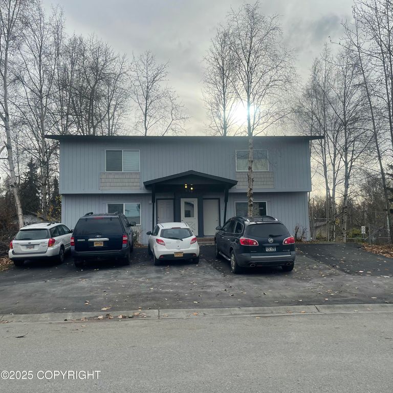 638 W 74th Avenue, Anchorage, AK 99518