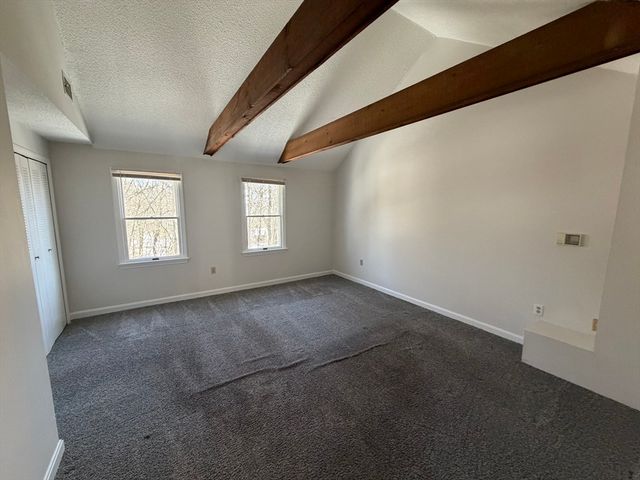 213 Victoria Heights Rd 213, Boston, MA 02136