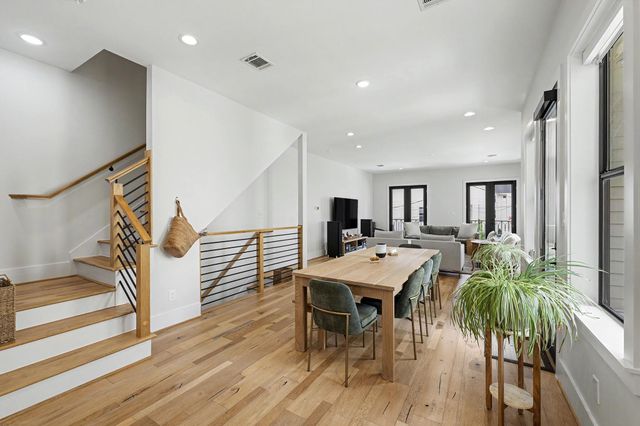 3918 Floyd Street, Houston, TX 77007