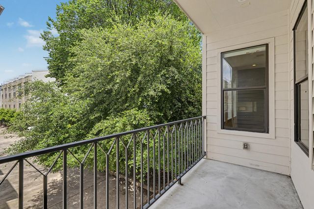 3918 Floyd Street, Houston, TX 77007