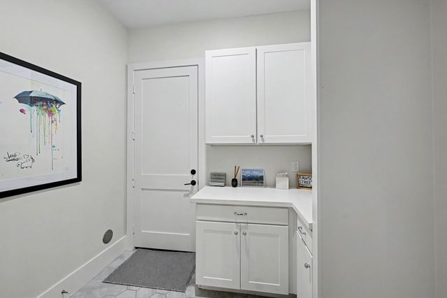 3918 Floyd Street, Houston, TX 77007