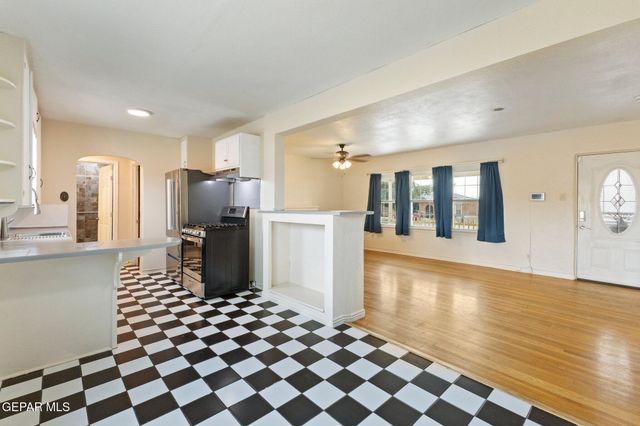 137 Anita Circle, El Paso, TX 79905