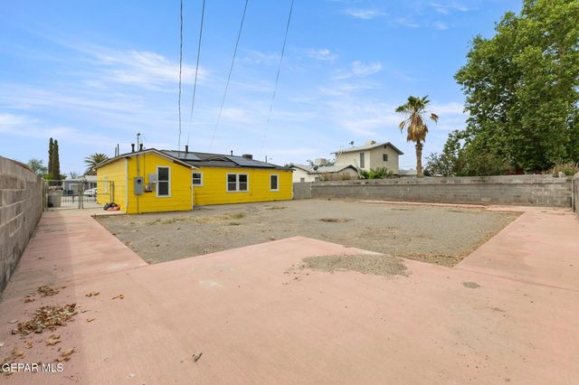 137 Anita Circle, El Paso, TX 79905
