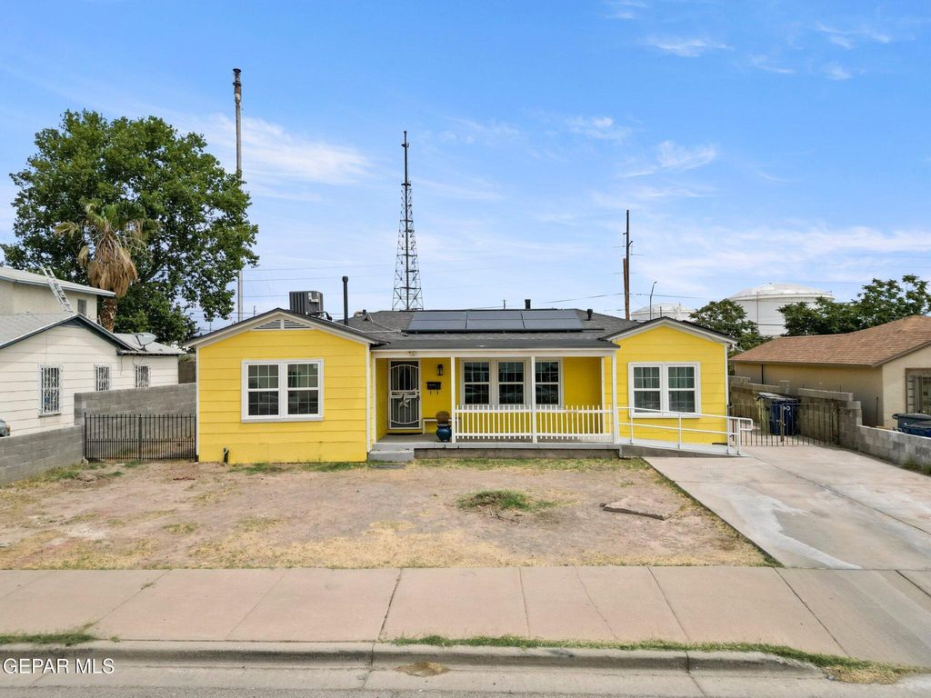 137 Anita Circle, El Paso, TX 79905