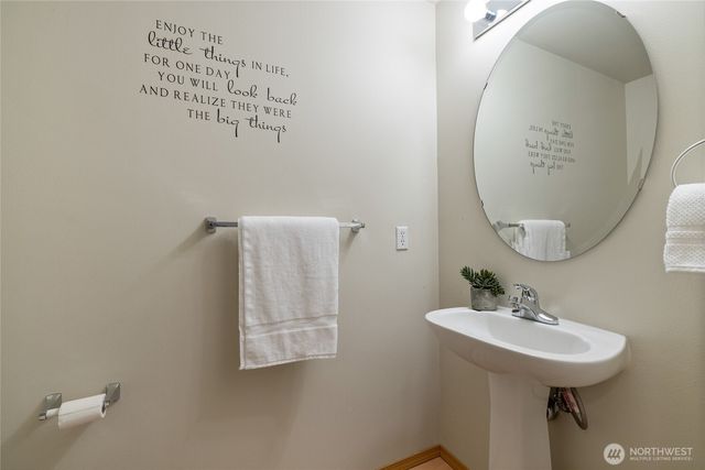 2420 Simmons Street #B, Dupont, WA 98327