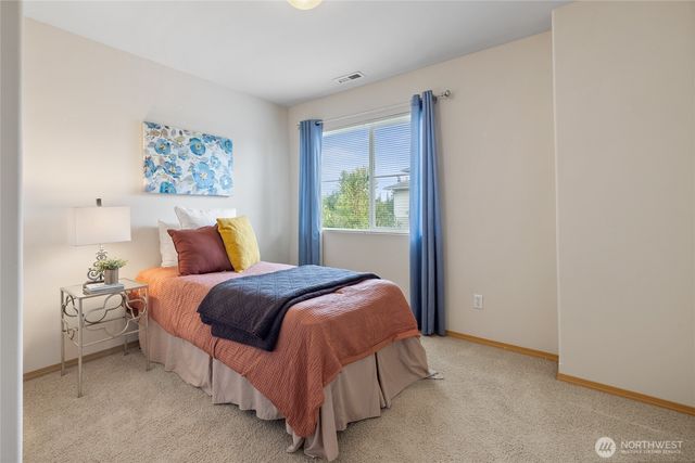 2420 Simmons Street #B, Dupont, WA 98327