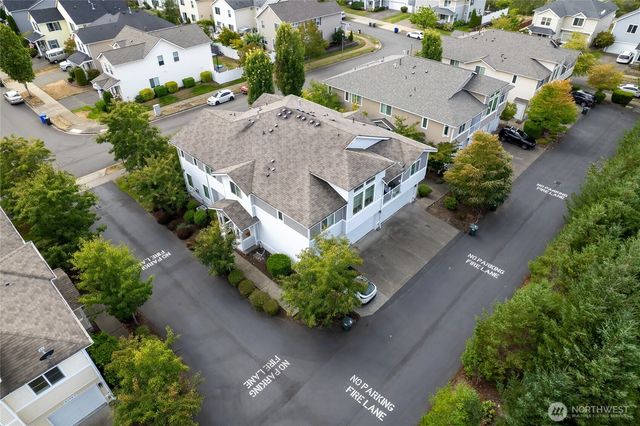 2420 Simmons Street #B, Dupont, WA 98327