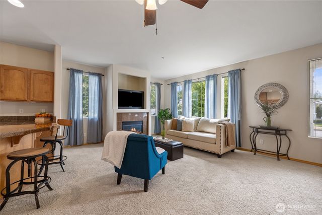 2420 Simmons Street #B, Dupont, WA 98327